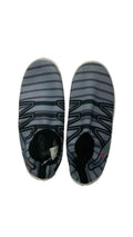 Sea shoes