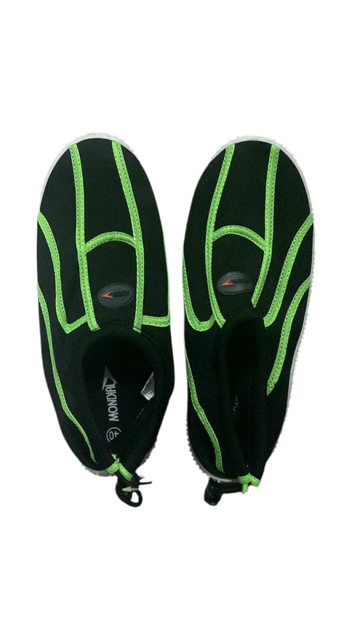 Sea shoes