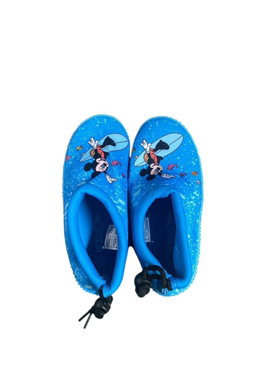 Sea shoes