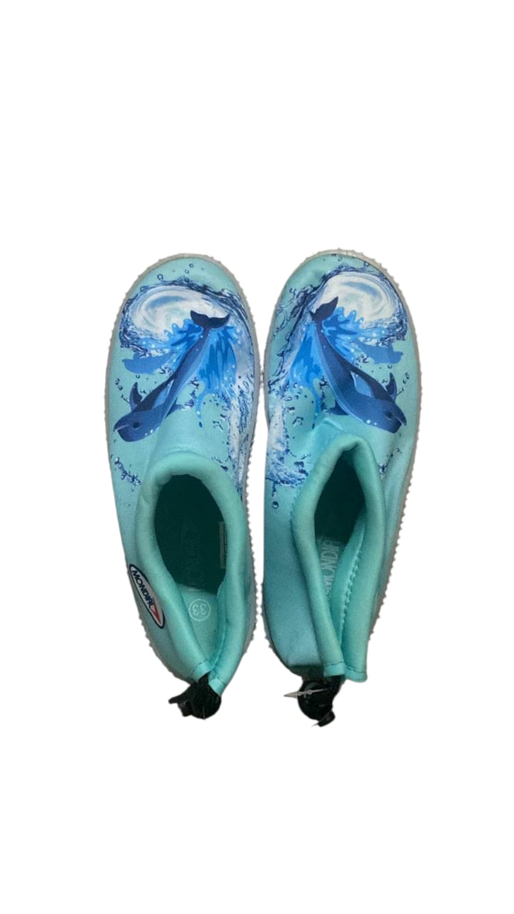 Sea shoes