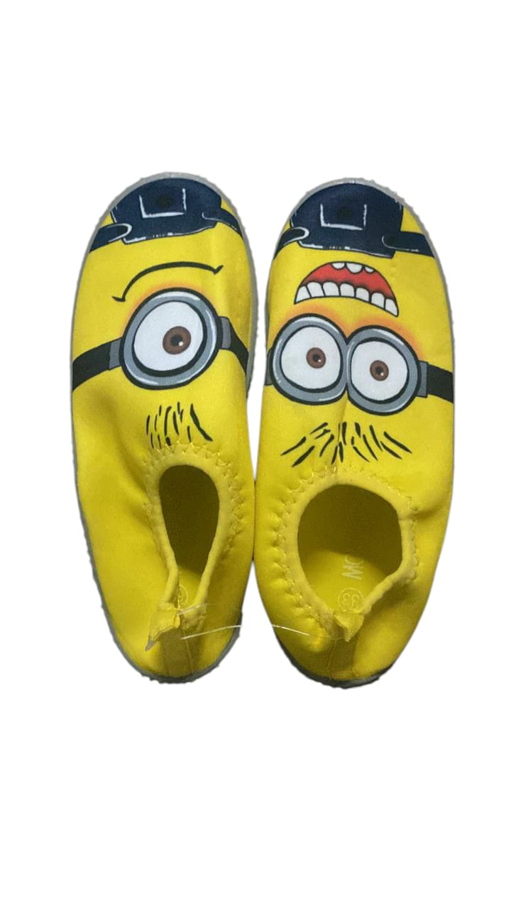 Sea shoes