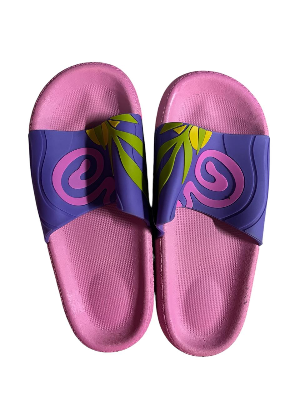 Woman slipper