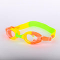Swimming goggles